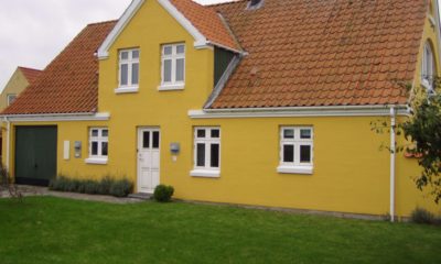 Udendørs malerarbejde - Maling af gult hus i Jyllinge